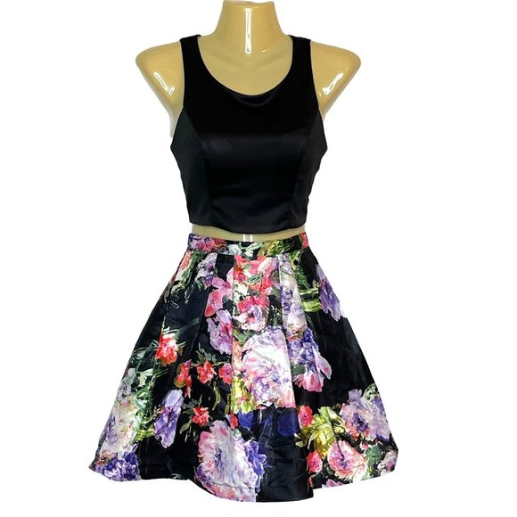 Sequin Hearts 2 Piece Party Dress Crop Top Floral Skirt Size 1 - Picture 2 of 16